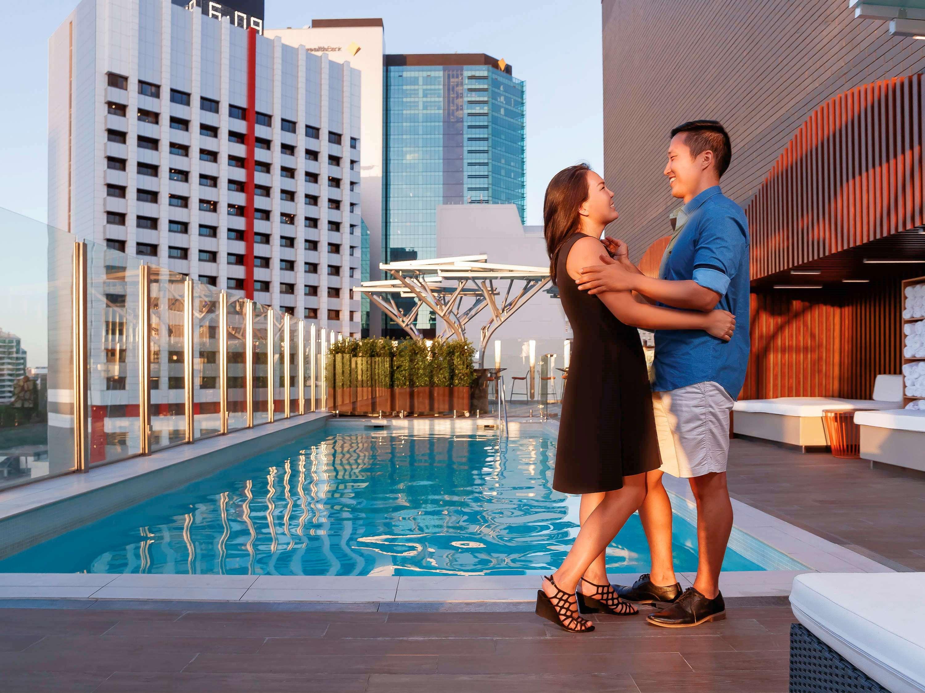 Mercure Brisbane King George Square Экстерьер фото