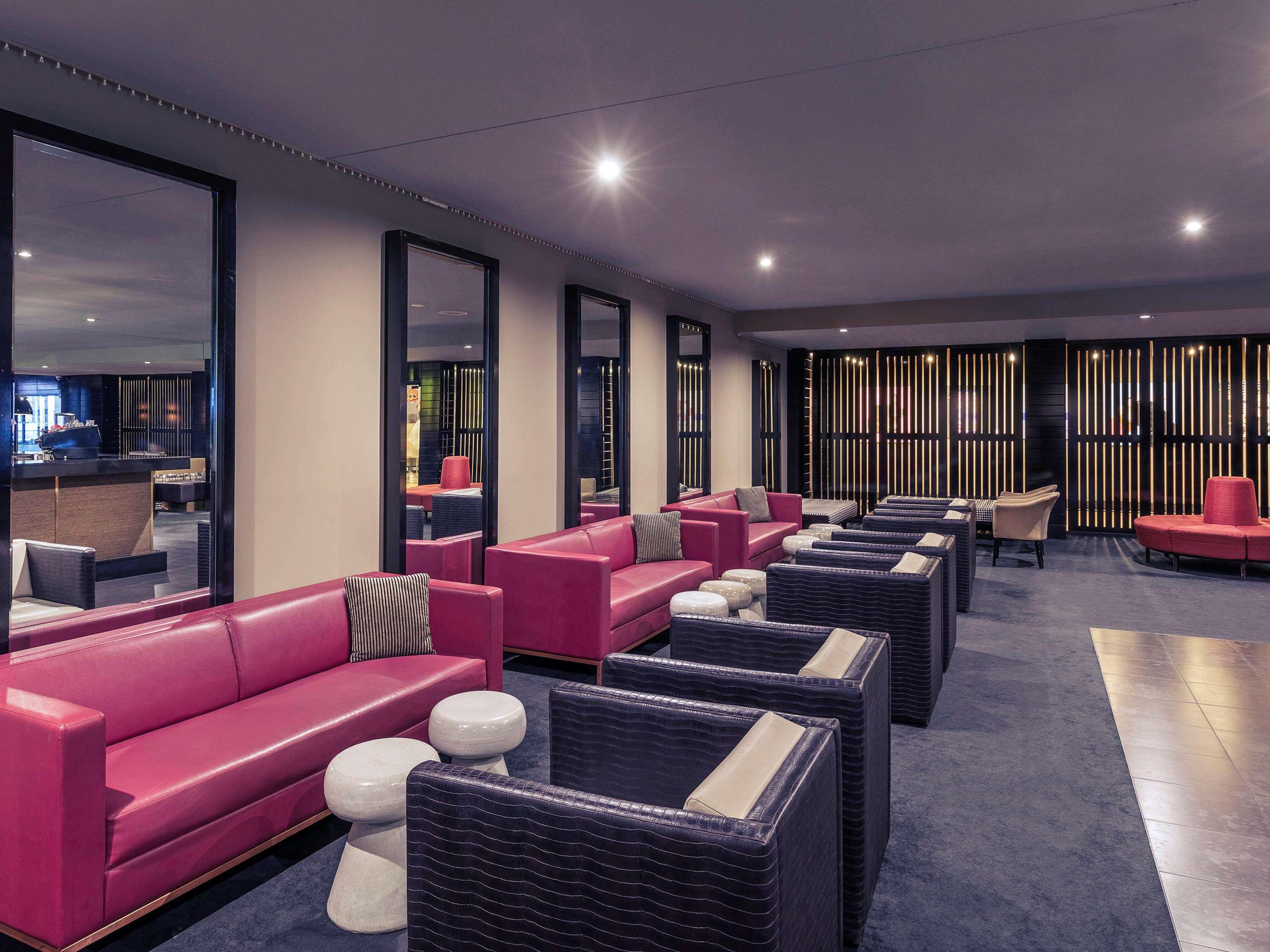 Mercure Brisbane King George Square Экстерьер фото